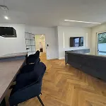 Penthouse Mit Grosser Terrasse Parkplatz Und Wlan In Exklusiver Lage Am Hellweg Apartman Bielefeld
