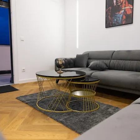 Penthouse Mit Grosser Terrasse Parkplatz Und Wlan In Exklusiver Lage Am Hellweg * Bielefeld