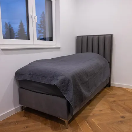 Penthouse Mit Grosser Terrasse Parkplatz Und Wlan In Exklusiver Lage Am Hellweg * Bielefeld