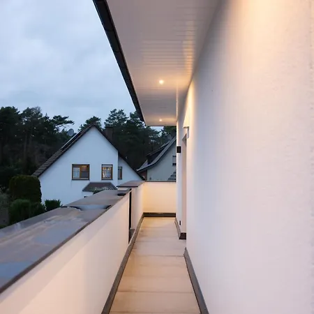 Penthouse Mit Grosser Terrasse Parkplatz Und Wlan In Exklusiver Lage Am Hellweg شقة