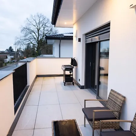 Penthouse Mit Grosser Terrasse Parkplatz Und Wlan In Exklusiver Lage Am Hellweg * Bielefeld