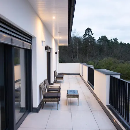 Penthouse Mit Grosser Terrasse Parkplatz Und Wlan In Exklusiver Lage Am Hellweg