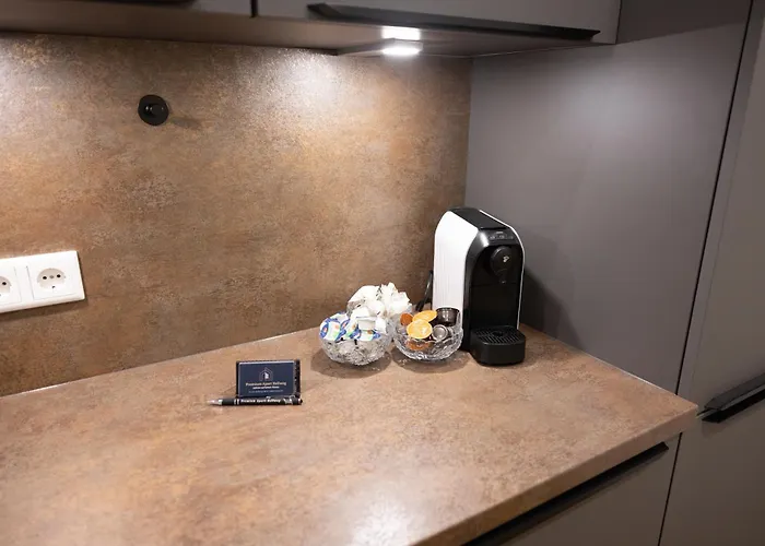 Penthouse Mit Grosser Terrasse Parkplatz Und Wlan In Exklusiver Lage Am Hellweg Appartement *