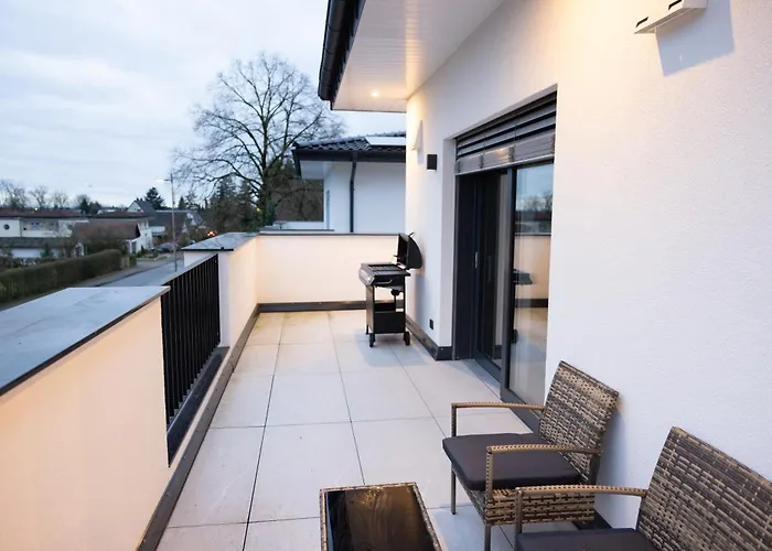 Penthouse Mit Grosser Terrasse Parkplatz Und Wlan In Exklusiver Lage Am Hellweg * Bielefeld