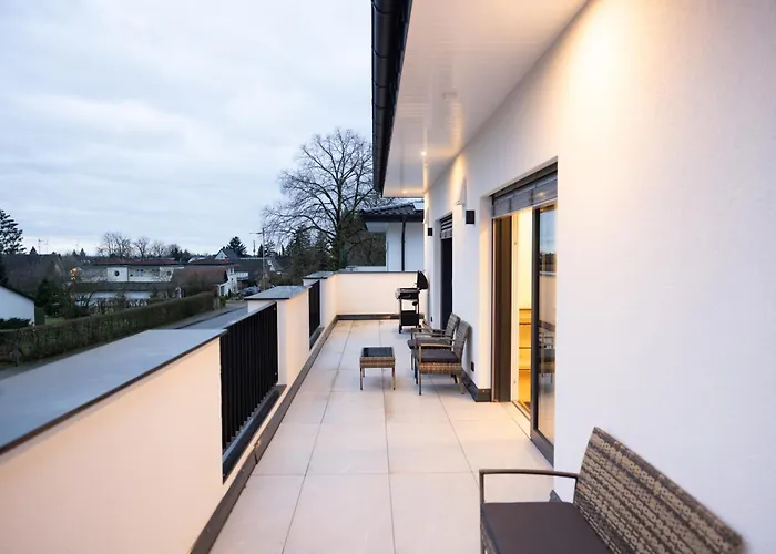 Penthouse Mit Grosser Terrasse Parkplatz Und Wlan In Exklusiver Lage Am Hellweg Appartement